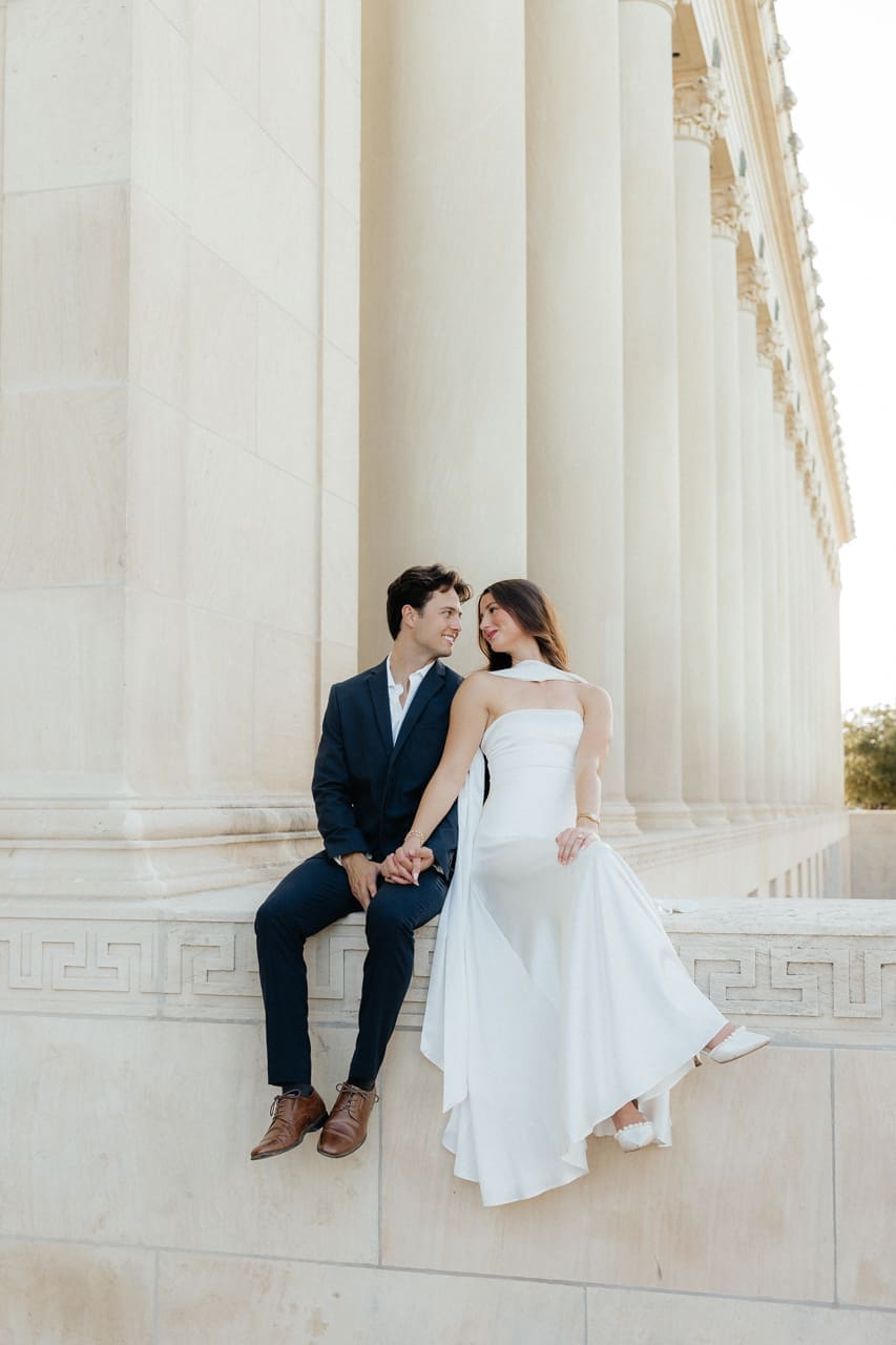 couple engagement photo at forth worth post office
